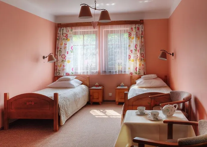 Nocleg ze śniadaniem Cyborga 3*