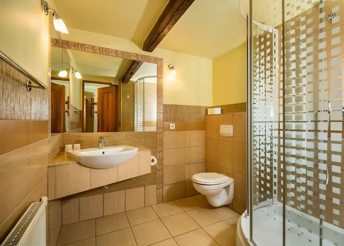 Nocleg ze śniadaniem Cyborga 3*